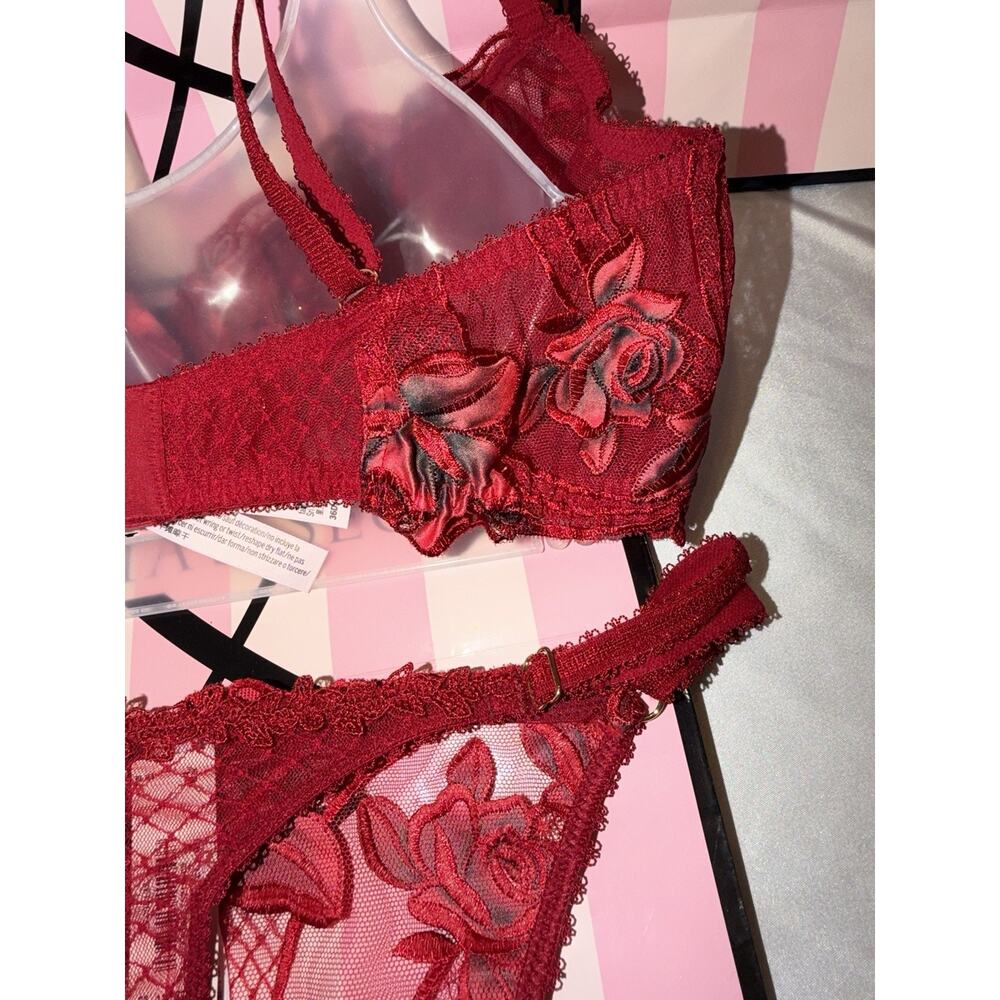 Victoria's Secret Bra Very Sexy Low Cut Demi Rose Print 38DD & Thong XL - Picture 9 of 9